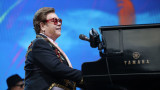 Елтън Джон и новата колекция Elton: Jewel Box с редки и непубликувани песни