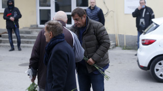 Собственикът на Царско село Стойне Манолов бе сред хората които изпратиха