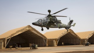 Повреда в ротора свалила германски хеликоптер в Мали