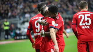 Байерн Мюнхен победи с 3 0 като гост Айнтрахт Франкфурт в