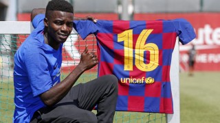 Сенегалският защитник Муса Ваг вече официално е част от първия