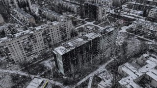 Руските сили увеличават усилията си да превземат източния украински град