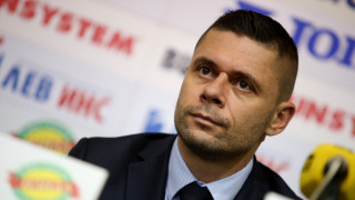 Селекционерът на младежкия национален отбор Александър Димитров бе избран за треньор