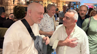 Министърът на културата Кръстю Кръстев награди Джон Малкович Актьорът получи