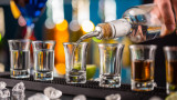 Алкохолът, махмурлукът и как учени случайно създадоха водка, която не предизвиква махмурлук