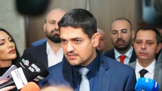 Радостин Василев: Бойко Борисов е унищожен