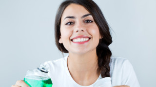 Добре знаем колко е важна правилната устна хигиена не само