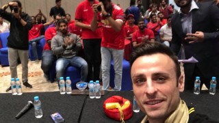 Димитър Бербатов се срещна с официалния фенклуб на Манчестър в