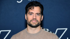 "Направо шантав": екшънът, който ни очаква в новия "Шотландски боец" с Хенри Кавил