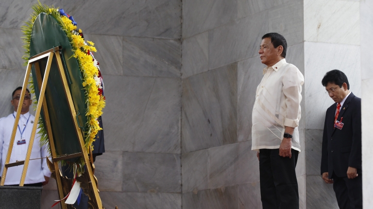 Във Филипините искат импийчмънт на президента