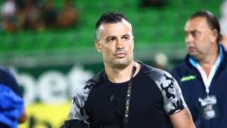 Вече бившият старши треньор на Верея Людмил Киров изкара едва