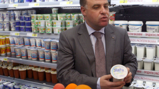 Найденов се закани на големите търговски вериги