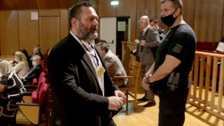 Гръцкият неонацис евродепутат Йоанис Лагос е арестуван във Брюксел във вторник след