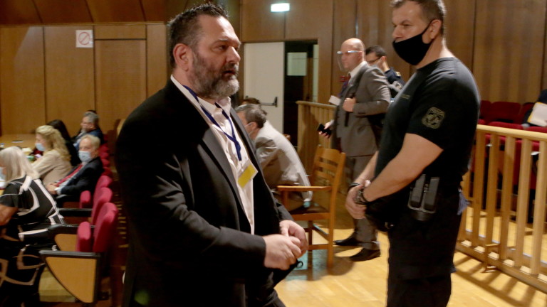 Гръцкият неонацис евродепутат Йоанис Лагос е арестуван във Брюксел във