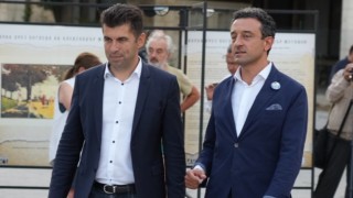 Продължаваме промяната следи с тревога действията на служебното правителство по