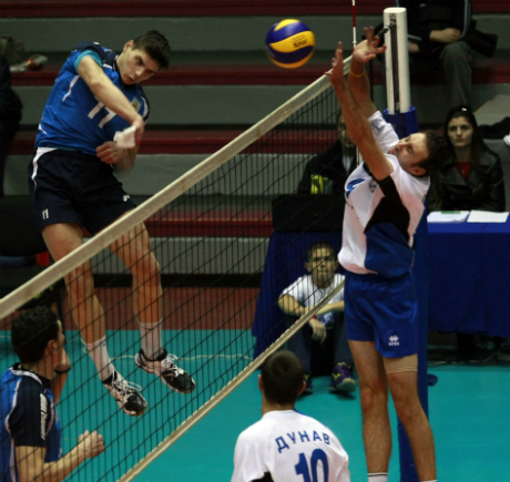 Треньорът на Левски: Най-възрастният ни играч е на 20 години