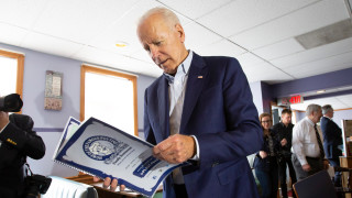 Бившият вицепрезидент на САЩ Джо Байдън е фаворит за кандидат