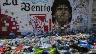 Брат на Диего Марадона почина след сърдечен удар