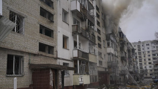 В украинския Суми спасители извадиха още едно тяло изпод развалините