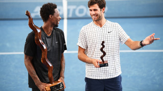 Поставеният под номер 1 в турнира от сериите ATP 250