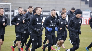 Александър Василев започна тренировки с Локомотив Пловдив 26 годишният футболист разтрогна с Берое