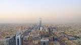  Саудитска Арабия влага $64 милиарда в занимания 