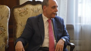 Патриархът награди бившия ни посланик в Москва Бойко Коцев