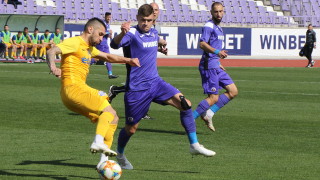 Още един елитен български клуб получи помощ от държавата Разбира