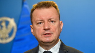 Полският министър на националната отбрана Мариуш Блашчак обяви в четвъртък