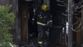 Лекари помагат на осем души пострадали при пожара в лондонската