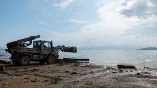 САЩ са предложили на Гърция да предаде или продаде оръжия на