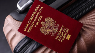 Полша анулира дипломатическия паспорт на бивш министър на правосъдието обвинен