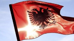 Албанският парламент не успя да избере нов президент на първи тур