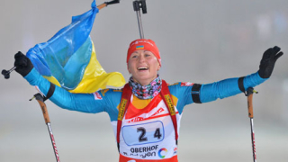 Украйна спечели женската щафета в биатлона