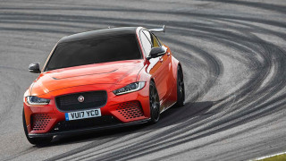 Jaguar представи най-мощния и бърз модел в историята си (ВИДЕО)