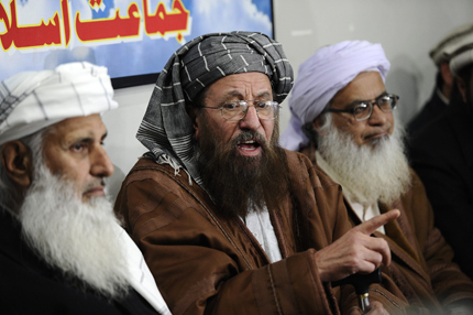 САЩ търсят диалог с талибаните
