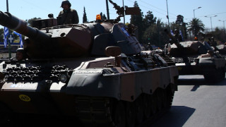 Какво е посланието на големия военен парад в северния пристанищен