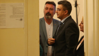 Кандидатът на премиер на Има такъв народ представи състава на