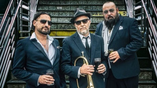 С много Fun достатъчно Lovin и в разумни количества Criminals