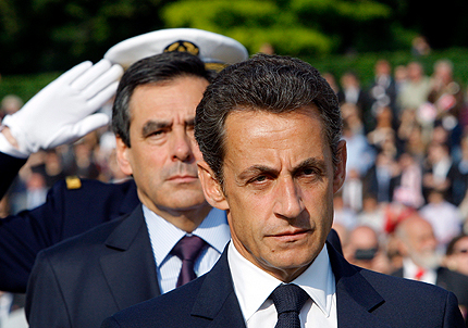 Искри сред френските политици заради загиналите военни 