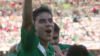 Мексико започна с убедителна победа на Световното