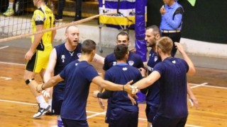 Левски победи Миньор с 3 0 26 24 25 17 25 16 и ще