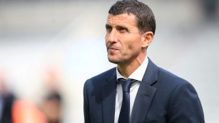 Първият уволнен треньор за сезона във Висшата лига е Хави