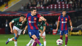 Левандовски е твърдо решен да остане в Барселона