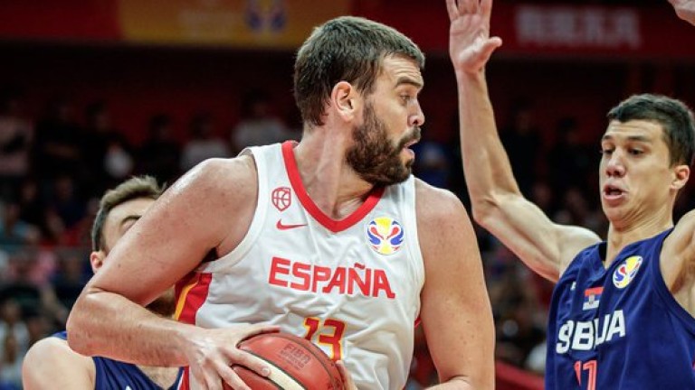 Испания свали на земята Сърбия с успех с 81:69 в