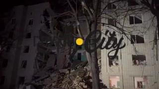 Руски дрон Шахед удари общежитие в граничния град Глухов Сумска област