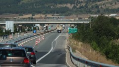 Заради горещините АПИ ограничава движението на камиони над 20 тона