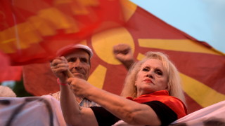 В неделя сутринта бе подписан договорът за името Северна Македония