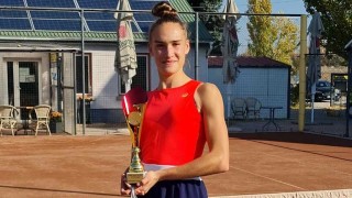 Денислава Глушкова преодоля първия кръг на турнир в Словения