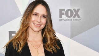 Дженифър Лав Хюит е още една звезда личност която решава